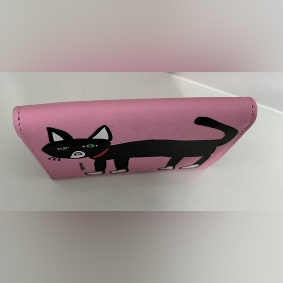 NEW Marc Tetro Pink Cat Bi-Fold Wallet Passport Card Case - Picture 3 of 8
